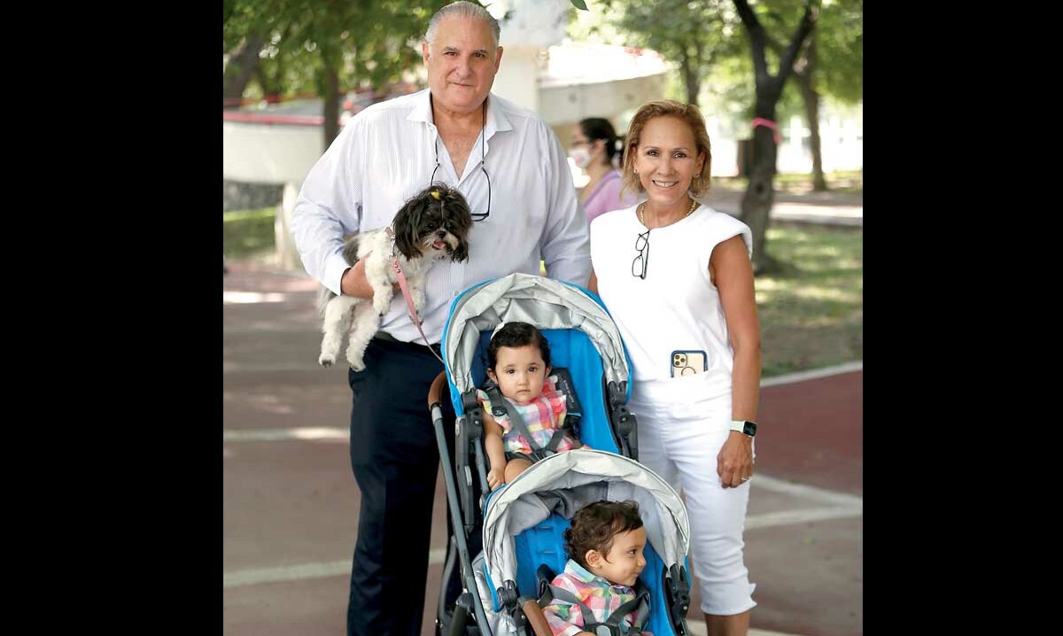 Alejandro Maiz, Gina Manautou de Maiz, Gala  González  y Gabriel González / Foto: Omar Valdez