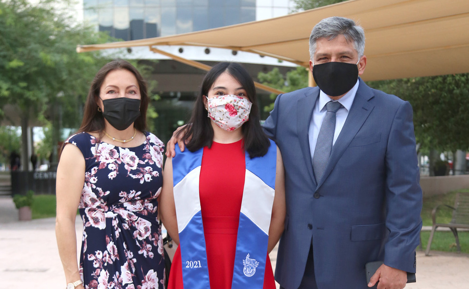 Bertha, Gabriela y Jesús