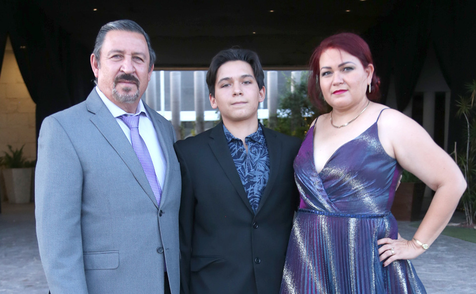 Ernesto, Ernesto y Alejandra