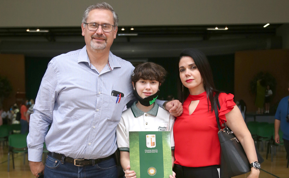 Jesús, Andrea y Elena