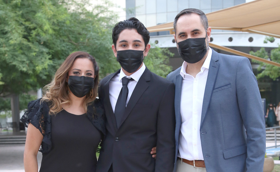 Lucía, Roberto y Roberto Carlos