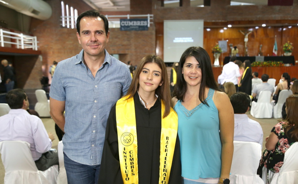 Oswaldo, Carolina y Carolina