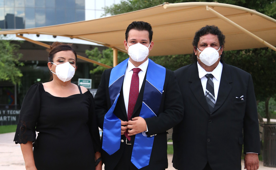 Rosalba, Jesús y Gerardo