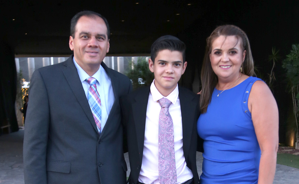 Ulises, Santiago y Raquel