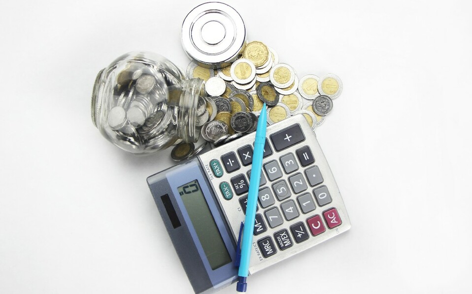Monedas de centavos y 10 pesos que valen miles en internet. (Foto: Shutterstock).