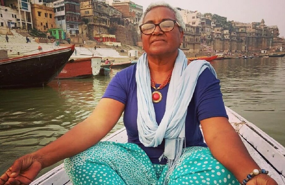 Abuelita se niega a cuidar a su nieto y prefiere viajar. (Foto: Instagram).
