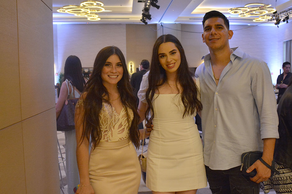 Andrea Navarro, Yasbeth Elizalde y Juan Carlos Martínez