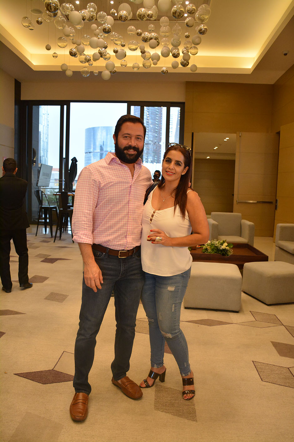 Carlos Rodríguez y Paola Esparza