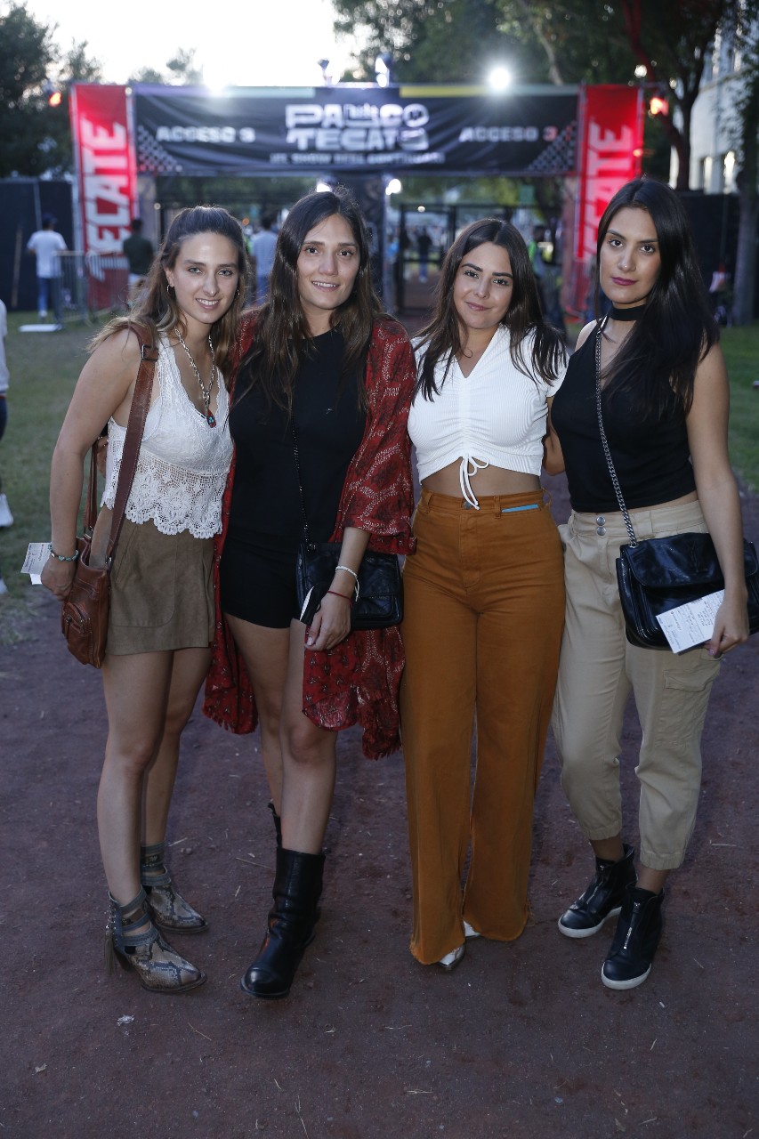 Diana Garza, Ana Sofía Garza, Mariel Dávila y Fernanda Pepi. FOTO: DANIEL SALDÍVAR