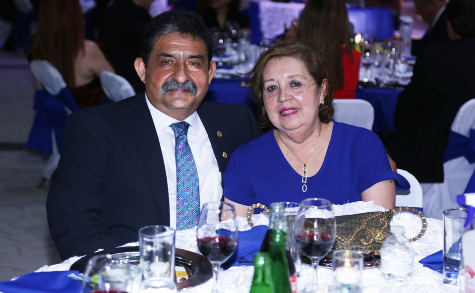 Eduardo y Aurora