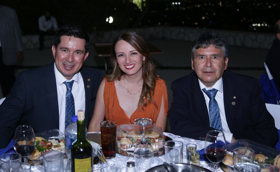 Erick, Karla y Jesús