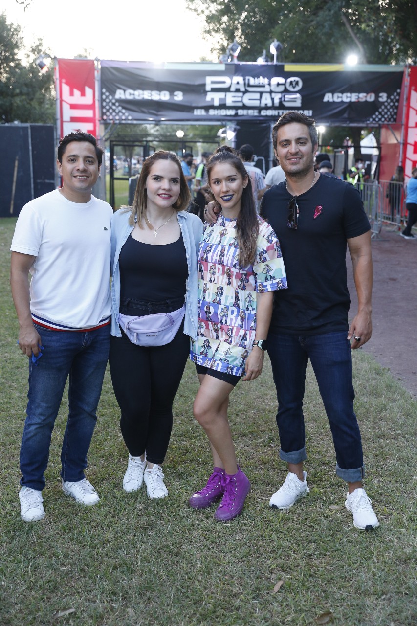 Juan Mata, Moni Martinis, Laurette Siller y Gerardo Barrera. FOTO: DANIEL SALDÍVAR