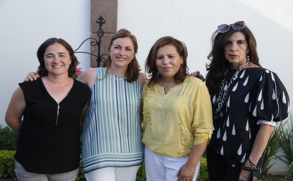 Maricela, Cristina, Rosy y Connie