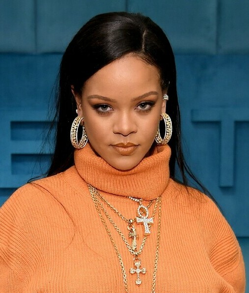 Rihanna fortuna 2021. Cuánto gana y cómo la formó. (Foto: Instagram).