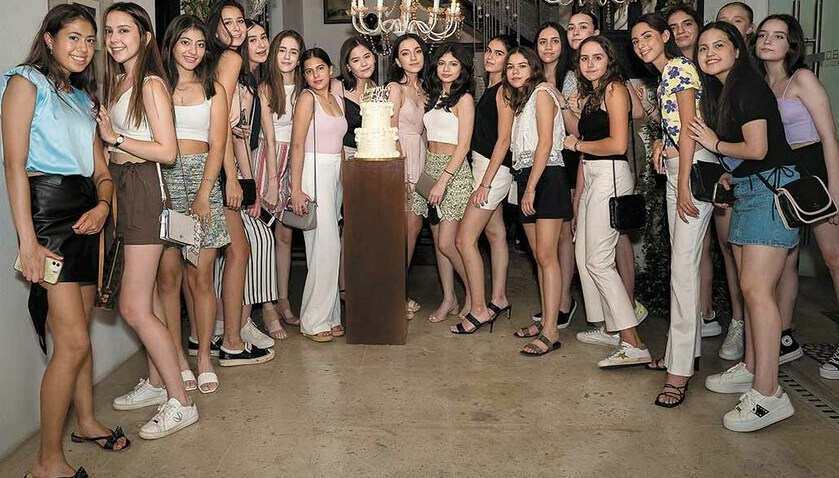 Valentina Zamudio, Macarena Herrera, Rebeca Valadez, Ana Isabella cano, Isabella Flores, Eugenia Garza, Betty May de los Santos, Eugenia Almaraz, Susa