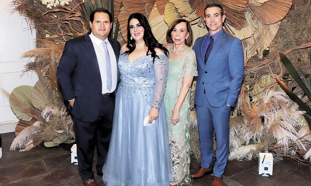 Andrés Montalvo, Gaby Guerra, Juanita Aldape y César Reyes / Fotos: José Chang