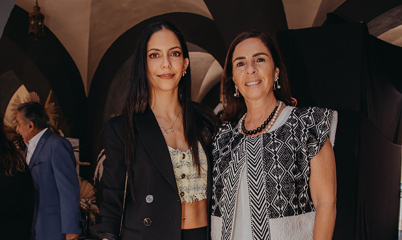 Paola Kuri y Diana Díaz de Kuri