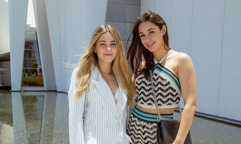 Paola y Marcela