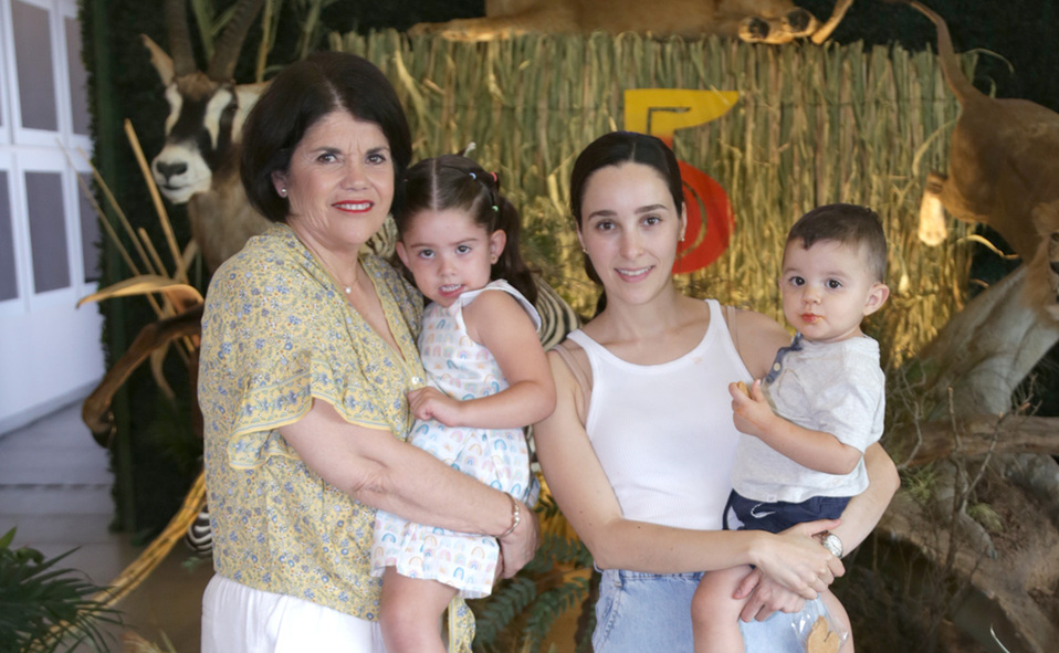 Lolo, Luisa, Marisofi y Eugenio