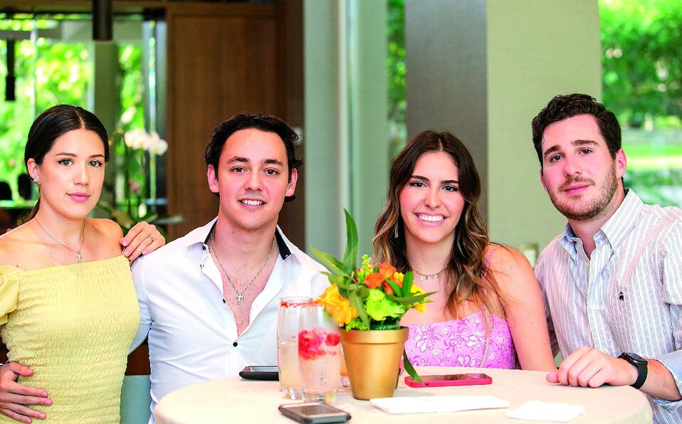 Maricarmen Beltrán, Alejandro Zárate, Daniela Hernández y Artueo Astaburuaga. FOTO: CORTESÍA