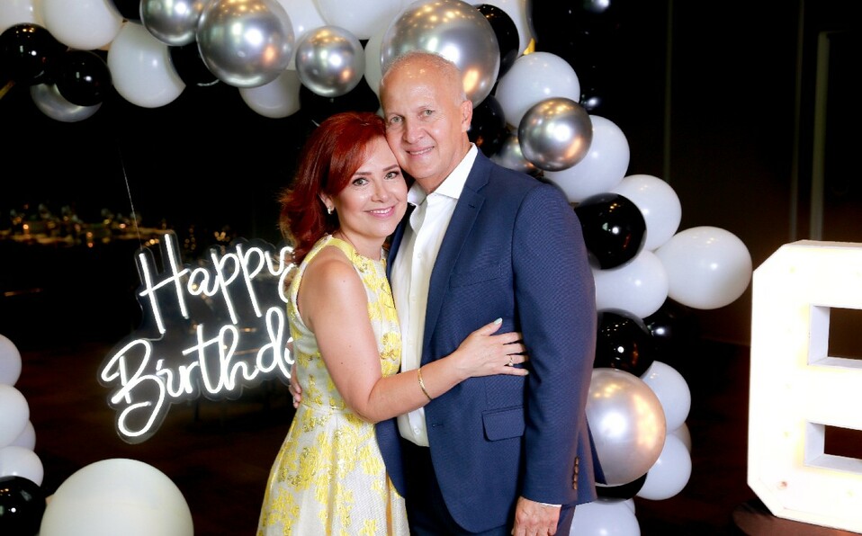 Maru Bárcena y Óscar Guevara . FOTO: DANIEL SALDÍVAR