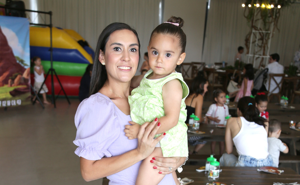Michelle y Elena
