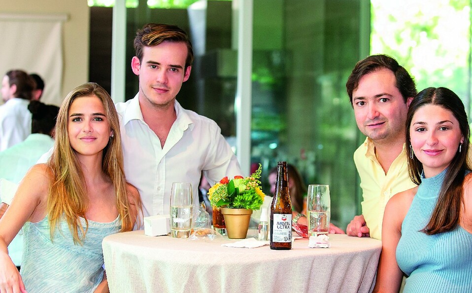 Pau Escámez, Alberto Hinojosa, Andrés Gutiérrez y Daniela Vázquez-Gómez. FOTO: CORTESÍA