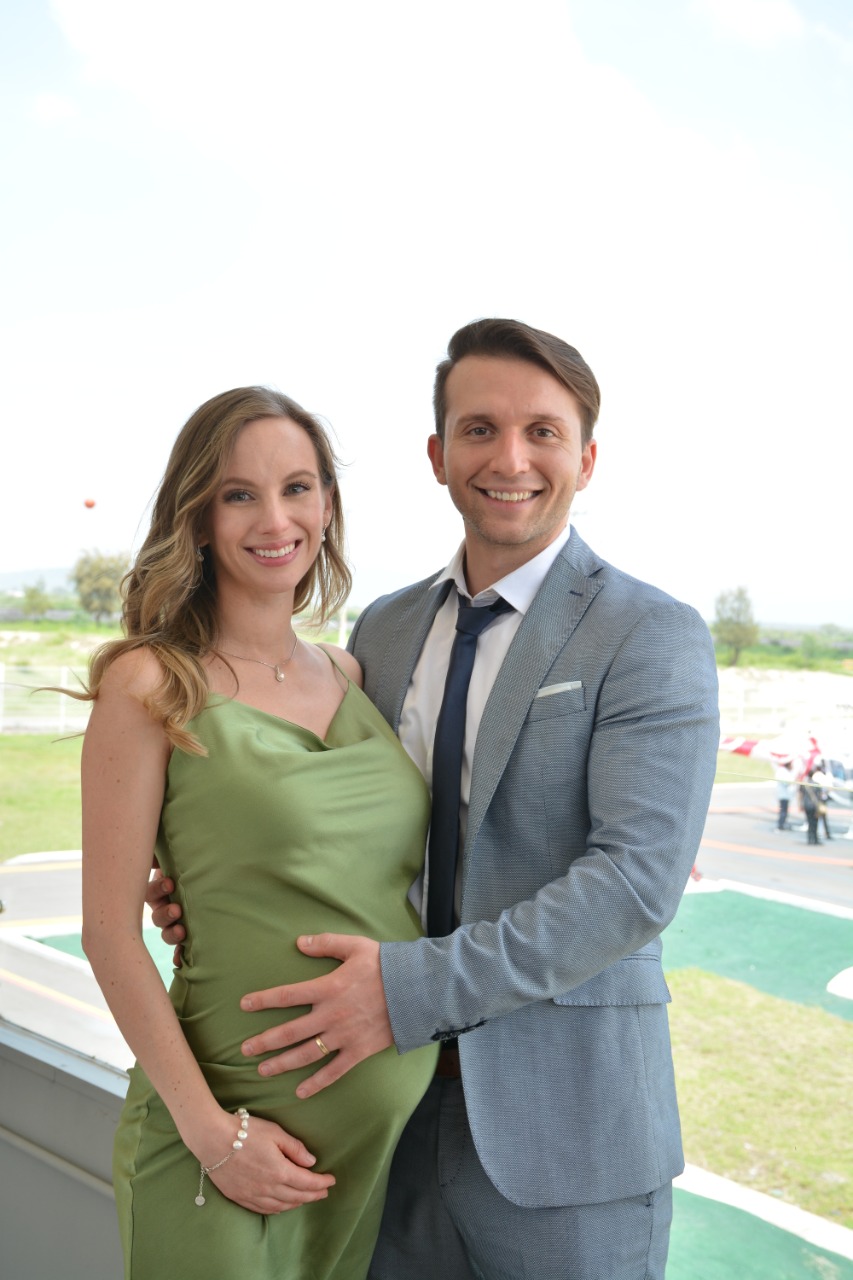 Lorena de Méndez y Christian Méndez