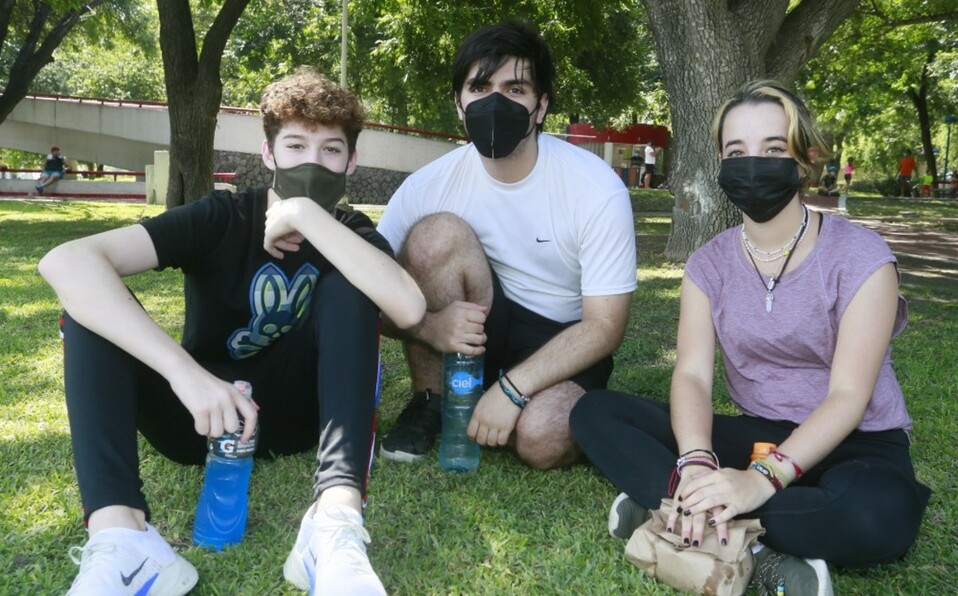 César Garza, Rodrigo Elizondo y Vanina Aldape / Foto: Omar Valdez