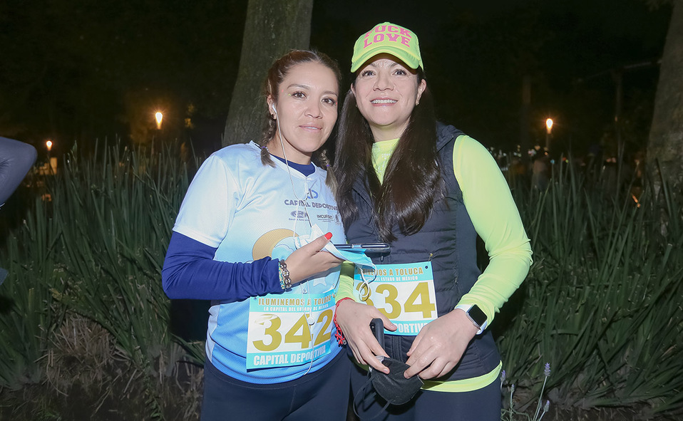 IVONNE VALLEJO Y YANELLI ARIZMENDI