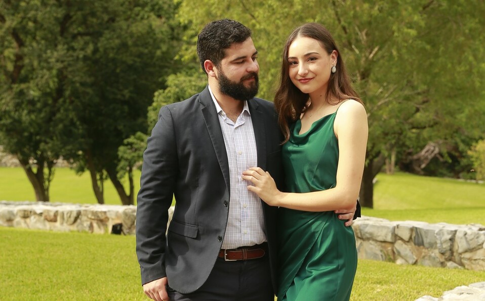 Juan Santillán y Cristina Peña. FOTO: DANIEL SALDÍVAR