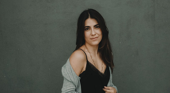 Sin filtros, Montse nos habla de la importancia de ser auténticos en redes sociales.