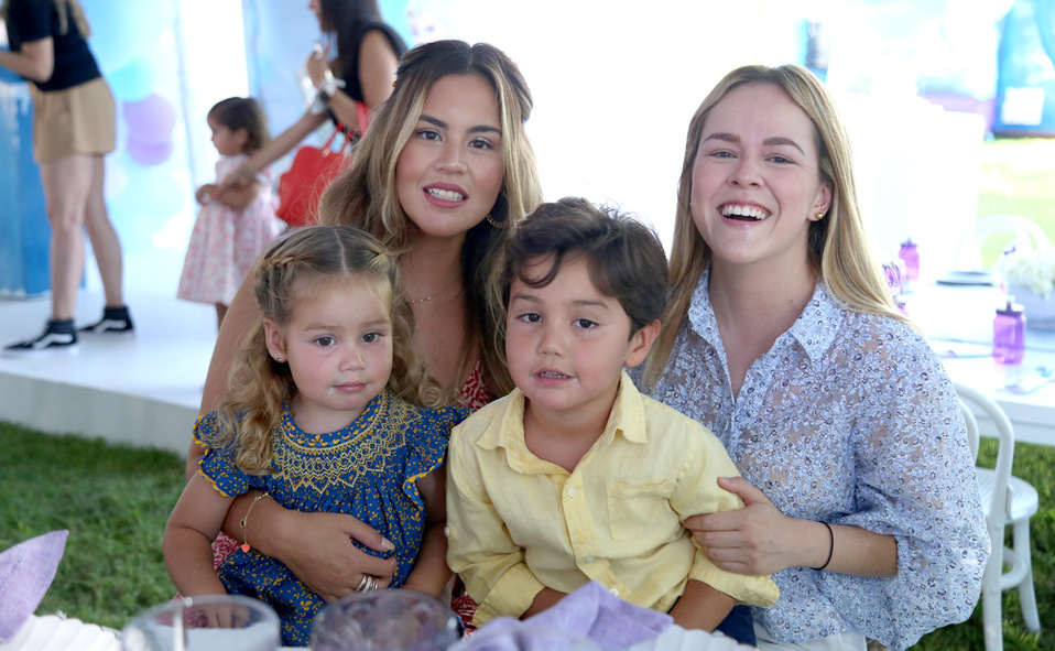Cokina, Aranza, María y Carlos
