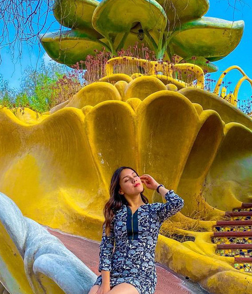 Visitar esta propiedad supone un acercamiento con el estilo que caracterizó al arquitecto español. Foto: Instagram gabyjazminv.v