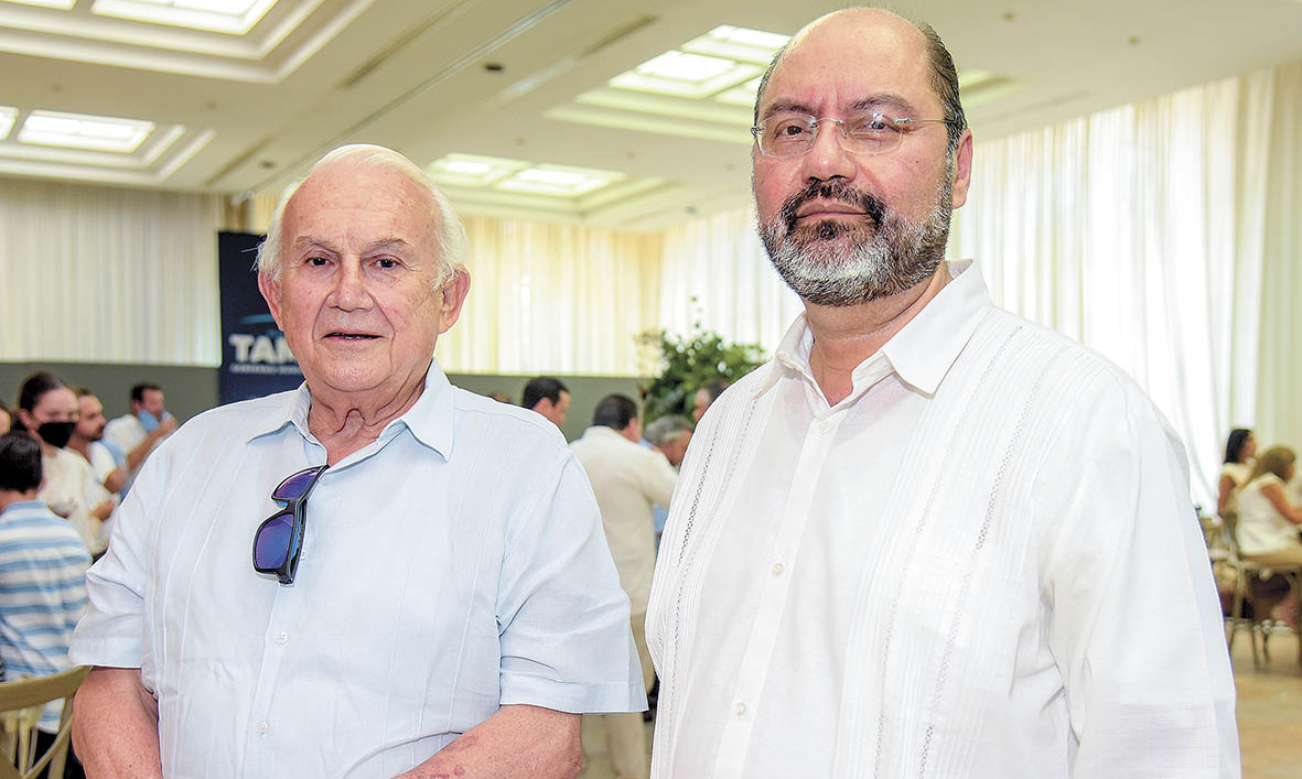Manuel Haces y Arturo Bazaldúa / Fotos: José Chang/ Dennis Hernández