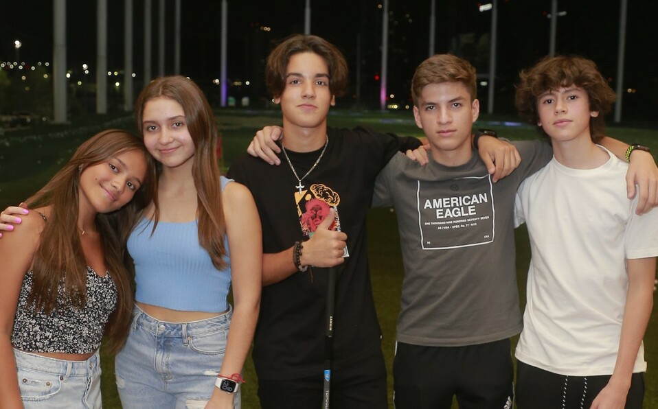 María Jaimes, Mily Compean, Juan Pablo Sánchez, Eugenio Sánchez y Fernando López. FOTO: DANIEL SALDÍVAR