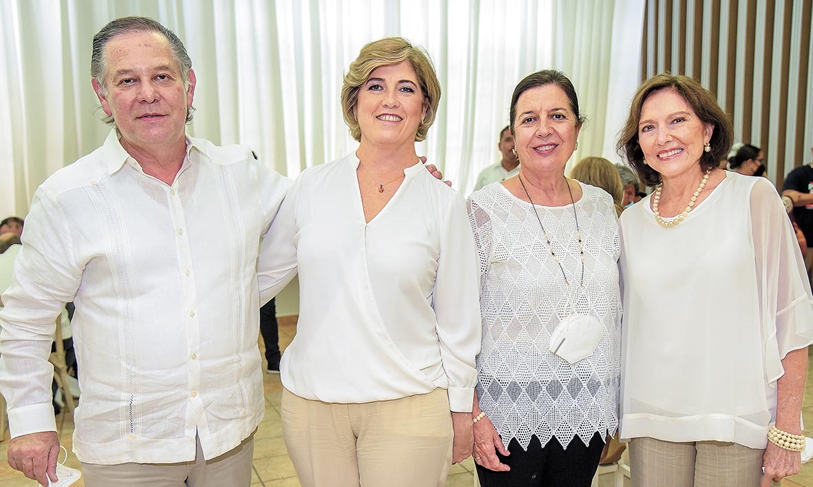 Fermín Muela, Teté Gorordo, Elvia Holguera y Yolanda Vallejo/ Fotos: José Chang/ Dennis Hernández