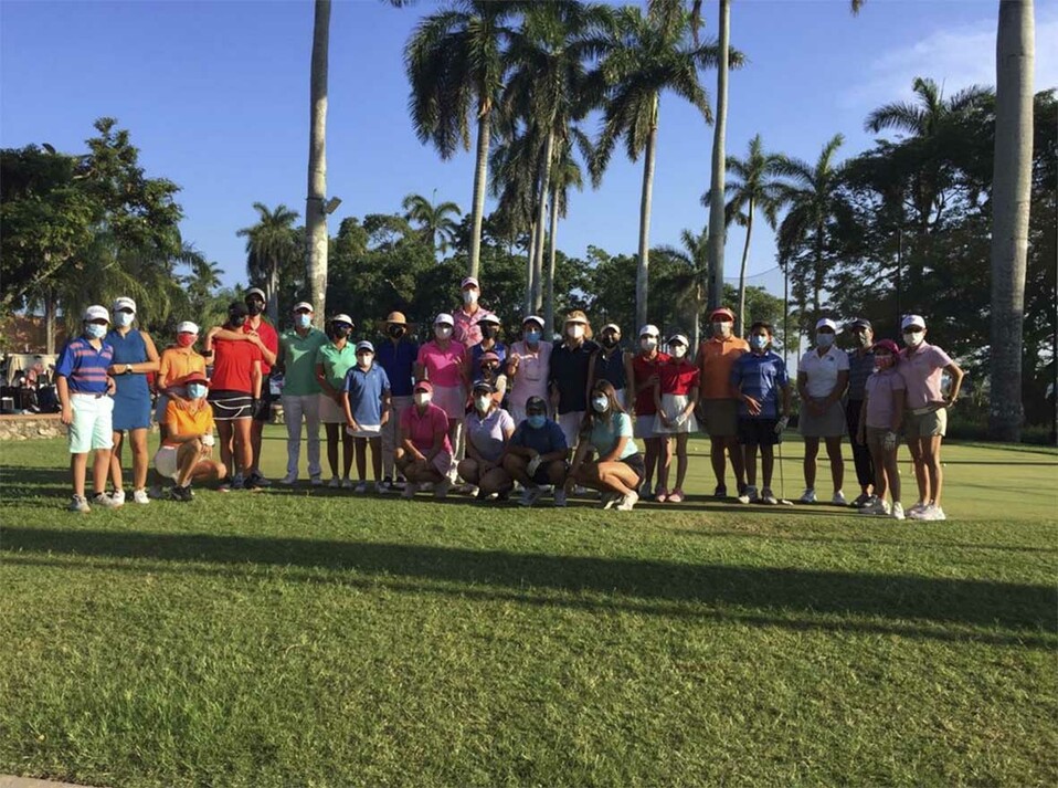 Golfistas en el Club Campestre Tampico/ Foto: Dennis Hernández