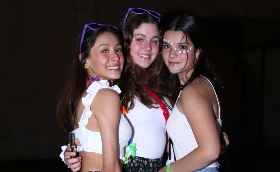 Ángela, Viviana y Regina