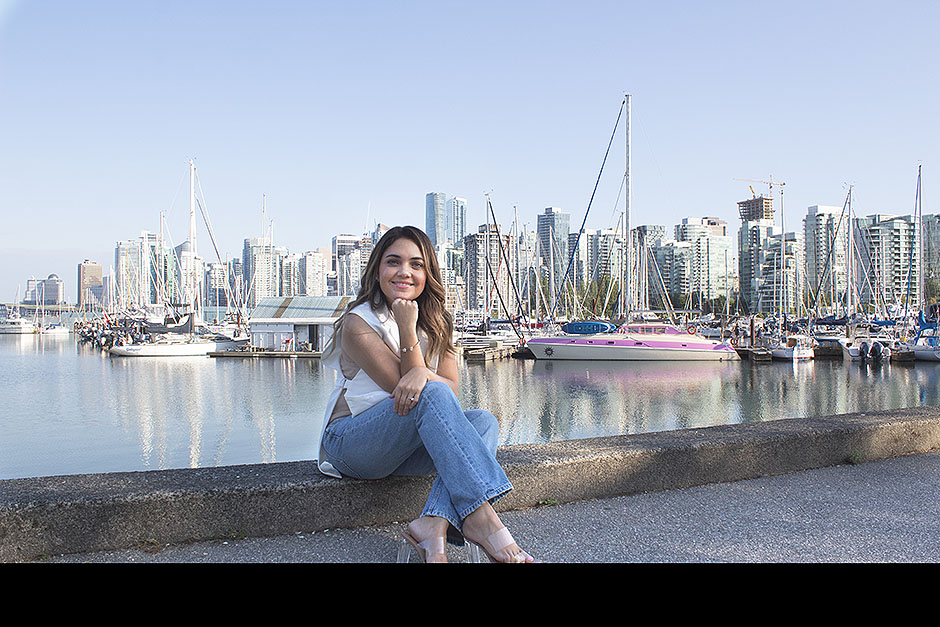Cecilia Morfín desde Canadá.