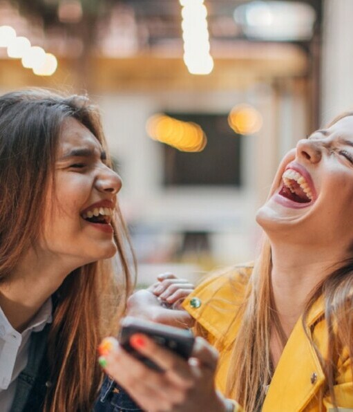 Por qué pasar tiempo con amigas es bueno para tu salud. Foto: Getty