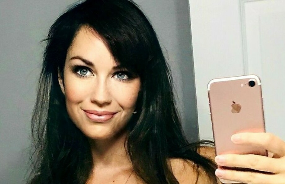Amy Kupps, profesora de historia no encuentra trabajo por ser muy atractiva. (Foto: Twitter).