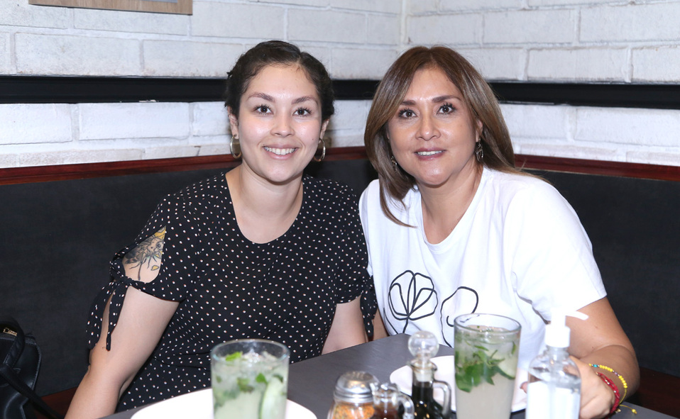 Cinthia y Coco