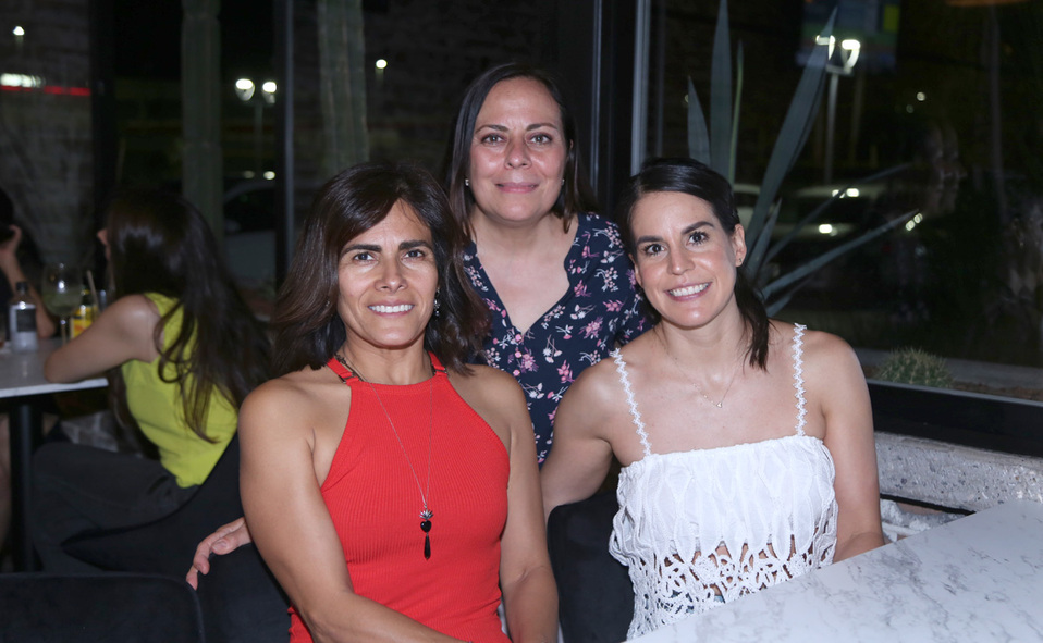 Maru, Josie y Faby