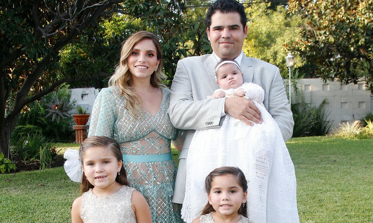 Mariel Ferrigno de Galán, Juanjo Galán, Nicoletta Galán, Rafaella Galán y Milenna Galán / Foto: Antonio Mireles