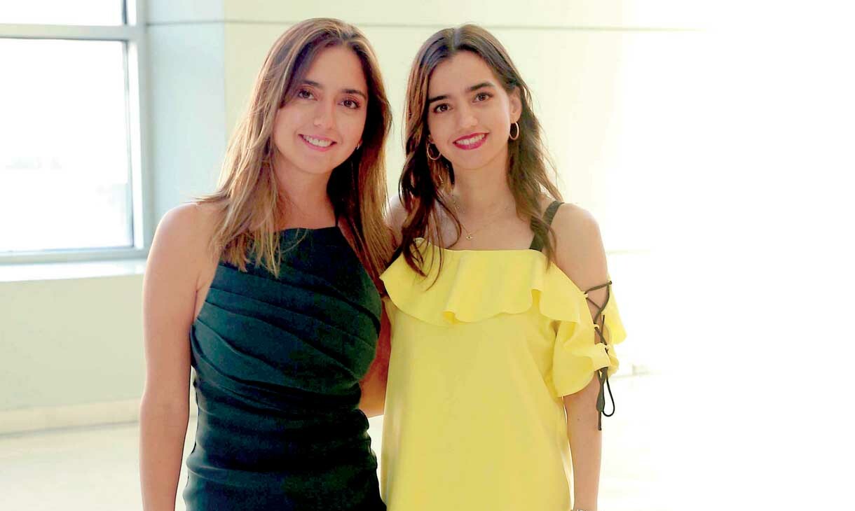 Elsa Villarreal y Daniela Fariña
