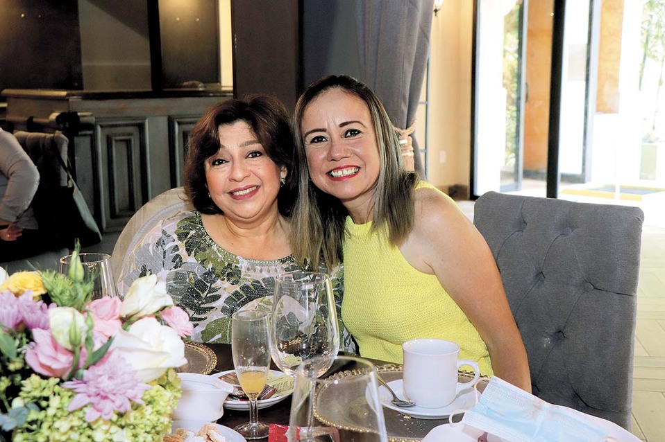 Adriana González y Gloria Fernández /Fotos: Dennis Hernández