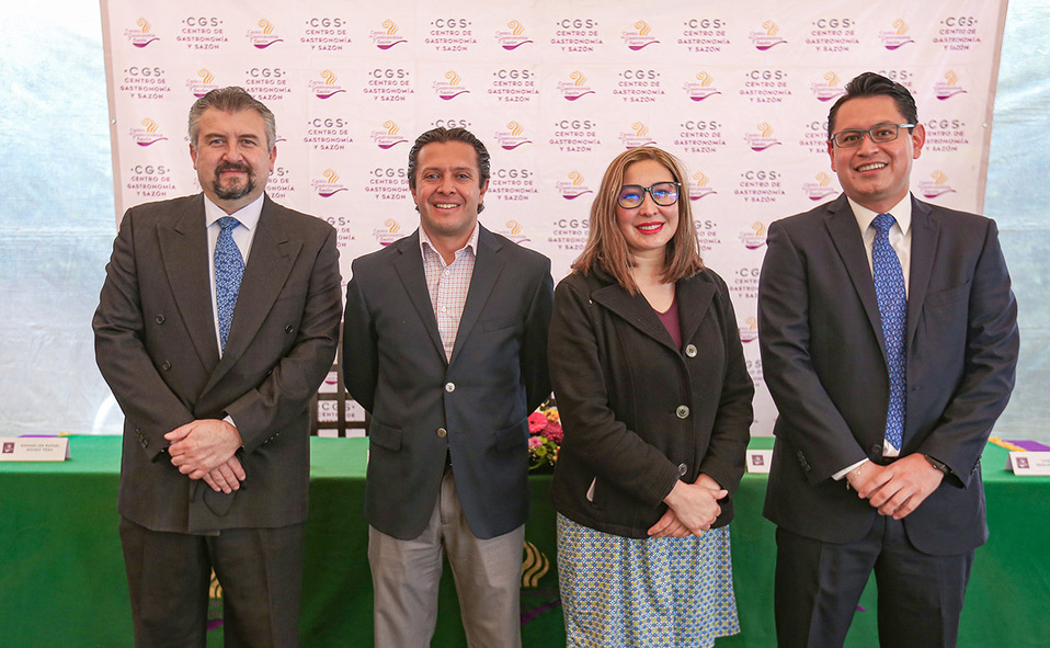 SERGIO SOTOMAYOR, SANTIAGO LÓPEZ, PALOMA CERRILLO Y EMILIO JALIL