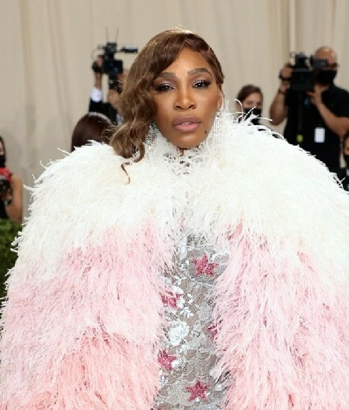Serena Williams y el extravagante look de la Met Gala. (Foto: Instagram).