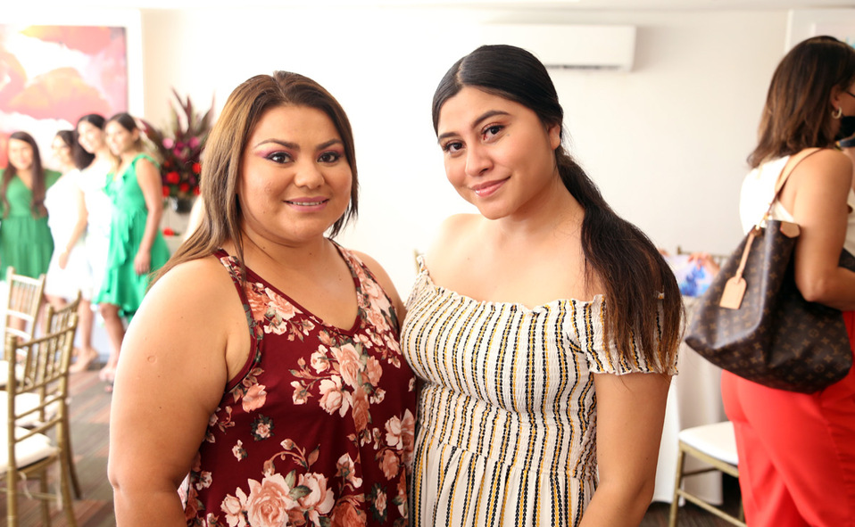 Lizeth y Vania
